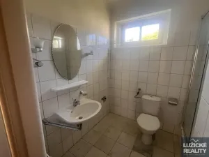 Pronájem bytu 2+1, Cvikov, Československé armády, 79 m2