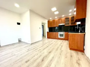 Prodej bytu 3+kk, Kladruby, 71 m2