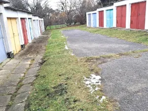 Prodej garáže, Praha - Dejvice, Pražákovská, 16 m2
