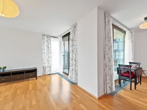 Pronájem bytu 2+kk, Praha - Žižkov, Ke kapslovně, 67 m2