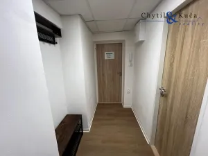 Pronájem ubytování, Přerov, Škodova, 985 m2