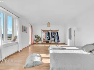 Prodej bytu 4+kk, Praha - Zbraslav, Jaromíra Vejvody, 187 m2