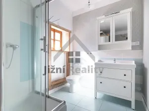 Prodej rodinného domu, Rožmberk nad Vltavou, 198 m2