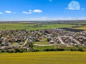 Prodej pozemku, Zlonín, 637 m2