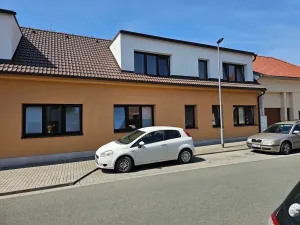 Pronájem bytu 1+kk, Chlumec nad Cidlinou, 45 m2