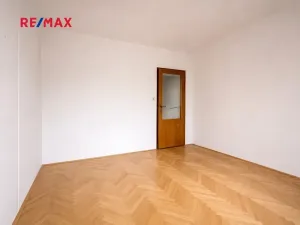 Prodej bytu 2+1, Kralovice, Průběžná, 49 m2