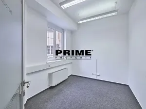 Pronájem kanceláře, Praha - Nové Město, Soukenická, 401 m2