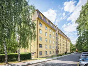 Pronájem bytu 1+kk, Milovice, 44 m2