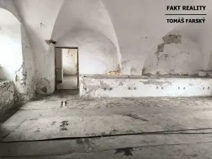 Pronájem garáže, Býčkovice, 100 m2