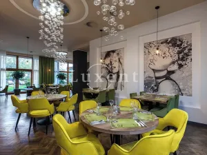 Pronájem kanceláře, Praha - Košíře, Jinonická, 257 m2