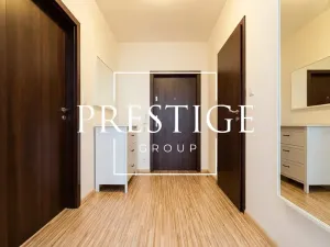 Pronájem bytu 2+kk, Praha - Vysočany, Pod Harfou, 55 m2