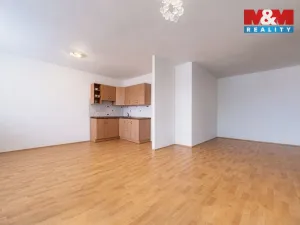 Prodej bytu 1+kk, Praha - Letňany, Třinecká, 39 m2