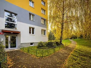 Prodej bytu 2+1, Praha - Malešice, Cerhenická, 52 m2