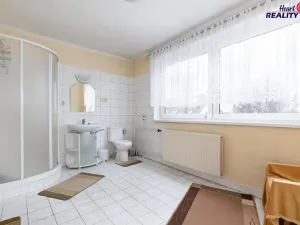 Prodej rodinného domu, Kravaře, Novodvorská, 200 m2