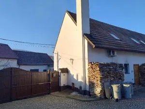 Prodej vícegeneračního domu, Hýskov, Prostřední, 330 m2