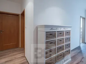 Pronájem bytu 3+kk, Praha - Střížkov, 70 m2