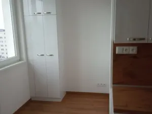 Pronájem bytu 2+1, Klatovy, Pod Hůrkou, 60 m2