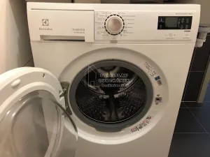 Pronájem pokoje, Praha - Kobylisy, Střelničná, 22 m2