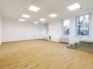 Pronájem obchodního prostoru, Praha - Vršovice, Norská, 56 m2