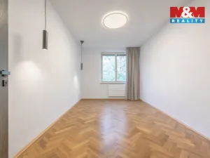 Pronájem bytu 3+kk, Poděbrady - Poděbrady II, nám. T.G.Masaryka, 76 m2