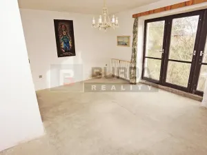 Prodej podílu rodinného domu, Zeleneč, Kasalova, 285 m2