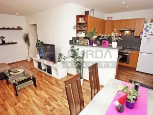 Prodej bytu 2+1, Neratovice, 53 m2