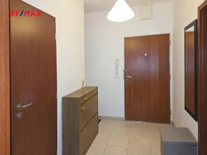 Pronájem bytu 1+kk, Praha - Stodůlky, Petržílkova, 42 m2
