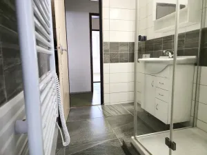 Prodej bytu 3+1, Praha - Kobylisy, Rajmonova, 70 m2