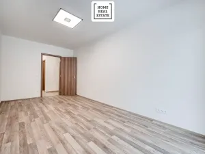 Prodej bytu 3+kk, Praha - Strašnice, Zvěřinova, 97 m2