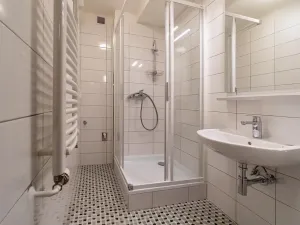 Pronájem bytu 2+kk, Praha - Vršovice, 28. pluku, 63 m2