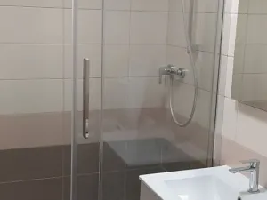 Pronájem bytu 2+kk, Praha - Hloubětín, Kukelská, 45 m2