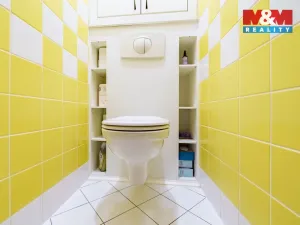 Pronájem bytu 2+1, Cheb, Kasární náměstí, 54 m2