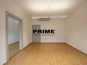 Pronájem kanceláře, Praha - Smíchov, Štefánikova, 70 m2