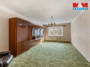 Prodej rodinného domu, Líšťany, Zlatá Ulička, 272 m2