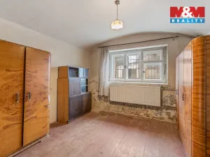 Prodej rodinného domu, Líšťany, Zlatá Ulička, 272 m2