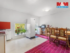 Prodej činžovního domu, Plužná, 700 m2