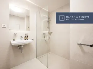 Pronájem bytu 2+kk, Pohořelice, U Kasáren, 54 m2