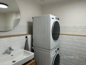 Prodej bytu 3+kk, Praha - Vysočany, Kolbenova, 65 m2