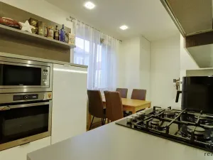 Prodej bytu 2+kk, Břeclav, Dělnická, 51 m2