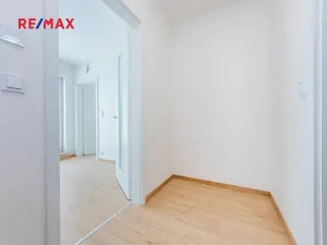 Pronájem bytu 2+kk, Hostivice, Cihlářská, 46 m2