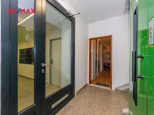 Prodej bytu 2+kk, Praha - Vršovice, Bělocerkevská, 52 m2