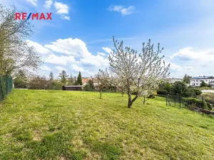 Prodej pozemku pro bydlení, Praha - Lochkov, Na dražkách, 1550 m2