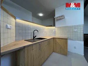 Pronájem kanceláře, Bechyně, Písecká, 15 m2