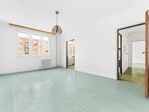 Prodej bytu 2+1, Praha - Kamýk, Zárubova, 58 m2