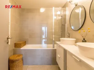 Prodej bytu 3+kk, Praha - Karlín, Breitfeldova, 90 m2