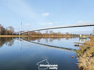 Prodej komerčního pozemku, Čelákovice, 1686 m2