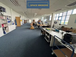 Pronájem kanceláře, Praha - Hostivař, Průmyslová, 670 m2