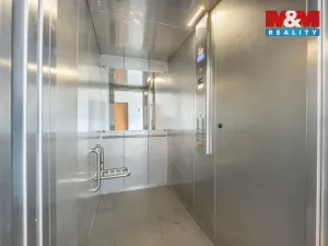 Prodej bytu 3+kk, Praha - Kobylisy, Frýdlantská, 69 m2