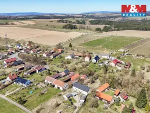 Prodej bytu 2+1, Planá - Svahy, 67 m2