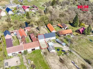 Prodej bytu 2+1, Planá - Svahy, 67 m2
